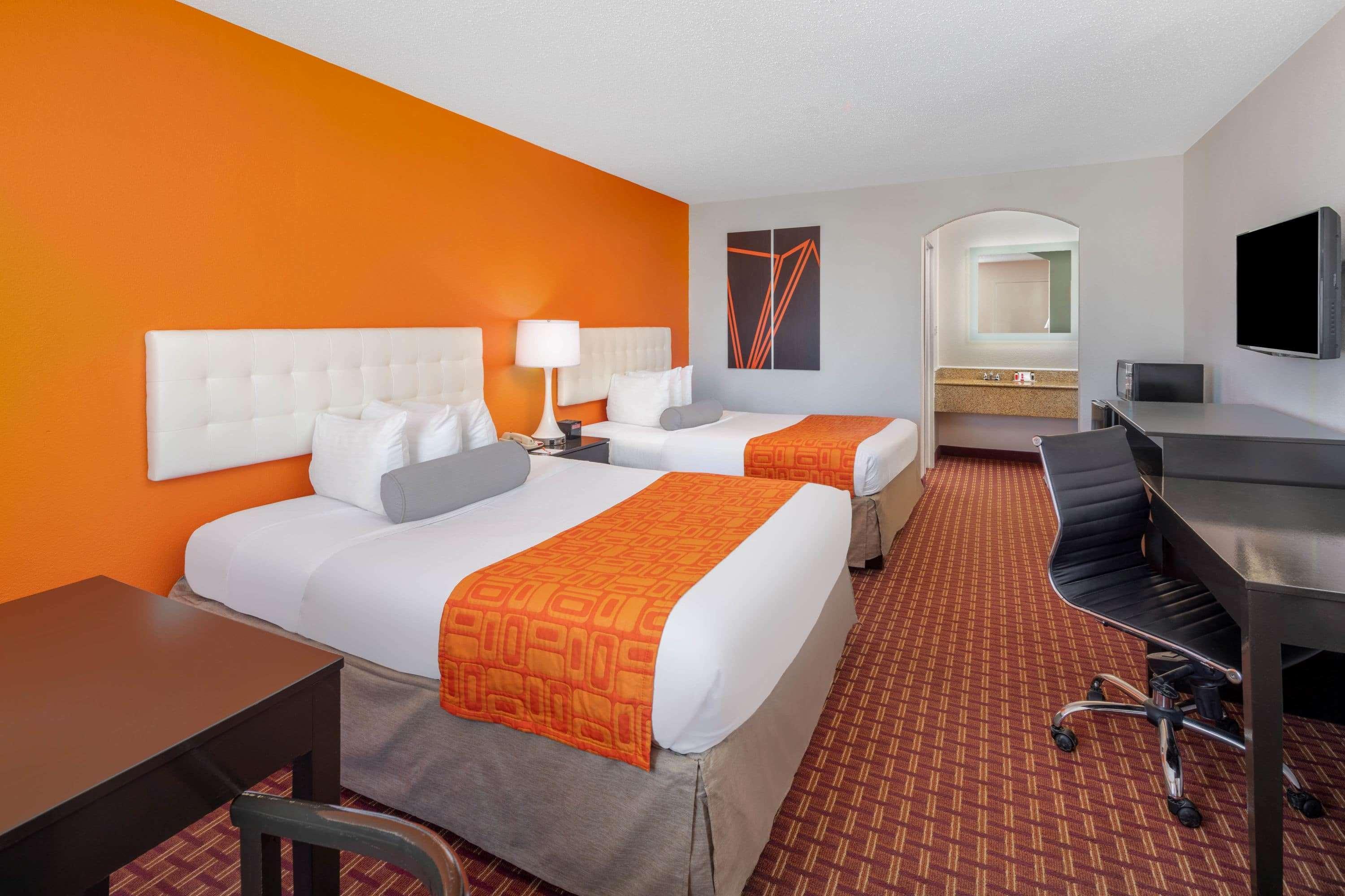 Howard Johnson By Wyndham Rock Hill Bagian luar foto
