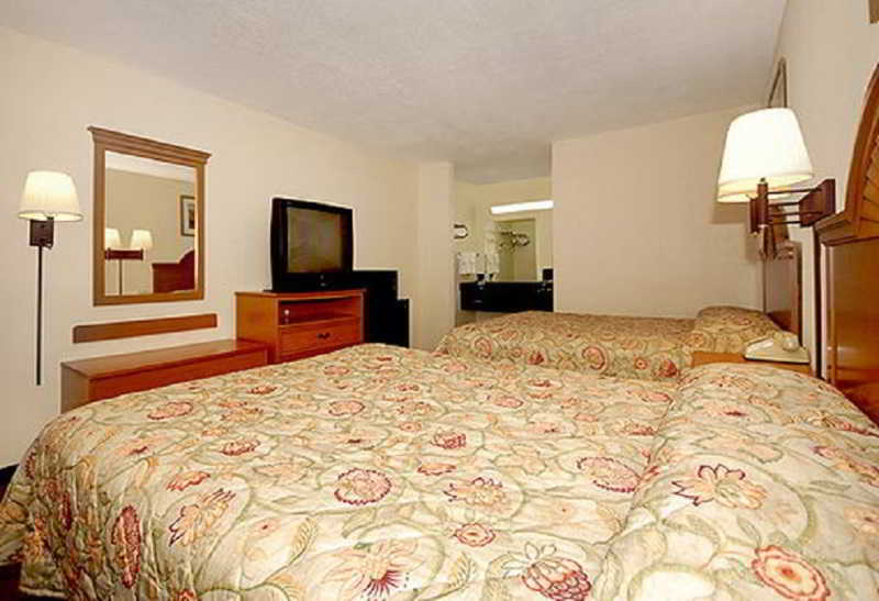 Howard Johnson By Wyndham Rock Hill Bagian luar foto